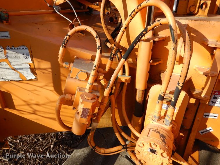 image for item DL2194 2005 Bandit 250  wood chipper