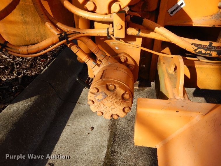 image for item DL2194 2005 Bandit 250  wood chipper