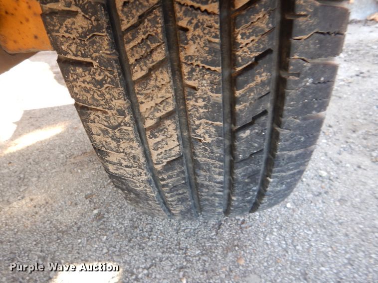 image for item DL2194 2005 Bandit 250  wood chipper