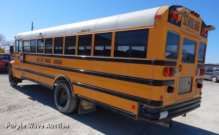 image for item DL2207 2004 International CE300  school bus