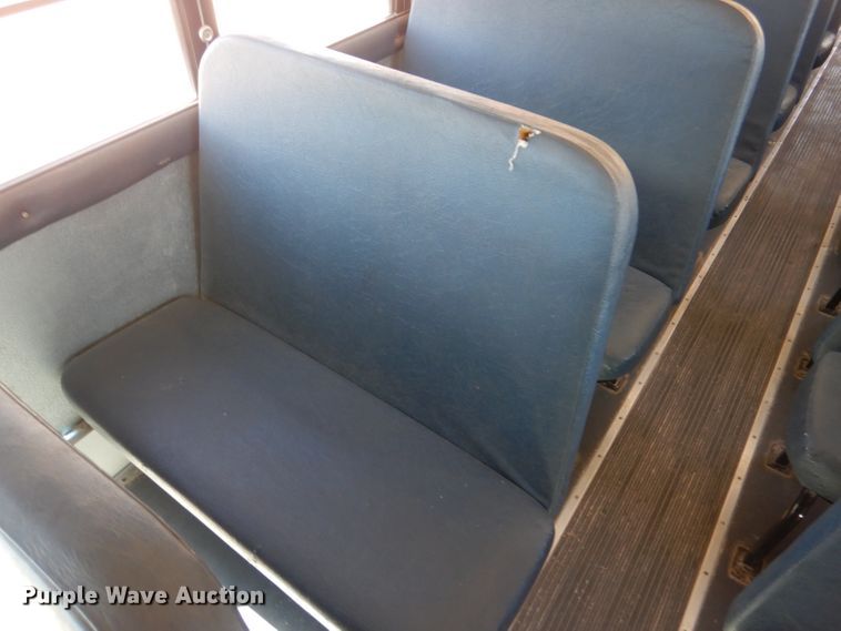 image for item DL2207 2004 International CE300  school bus