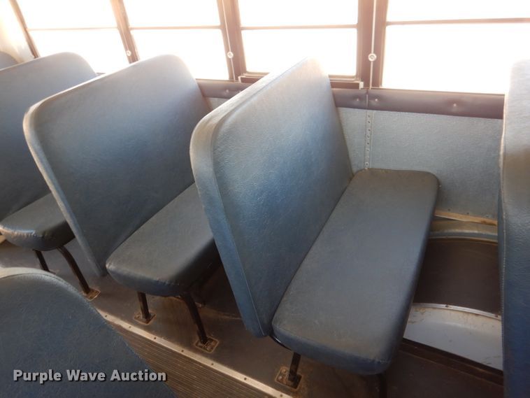 image for item DL2207 2004 International CE300  school bus