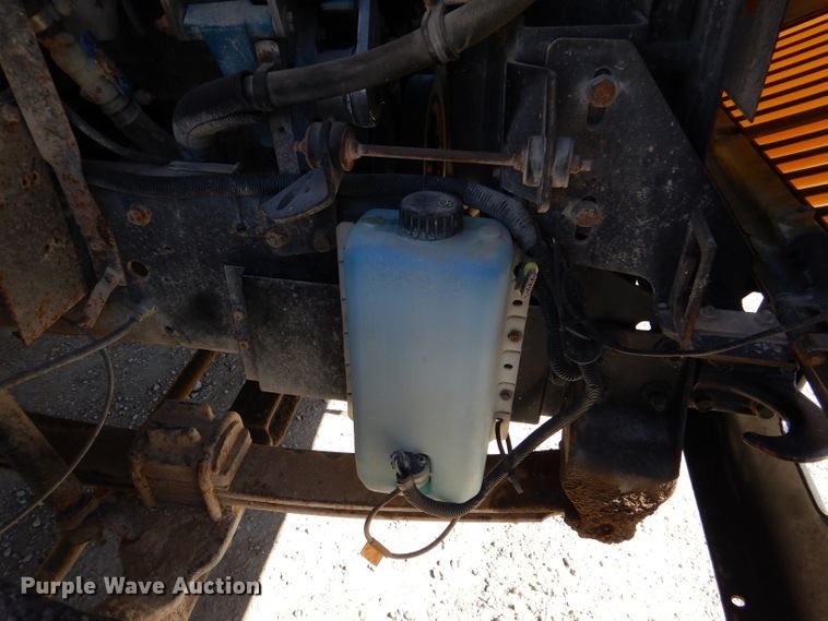 image for item DL2207 2004 International CE300  school bus