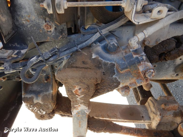 image for item DL2207 2004 International CE300  school bus