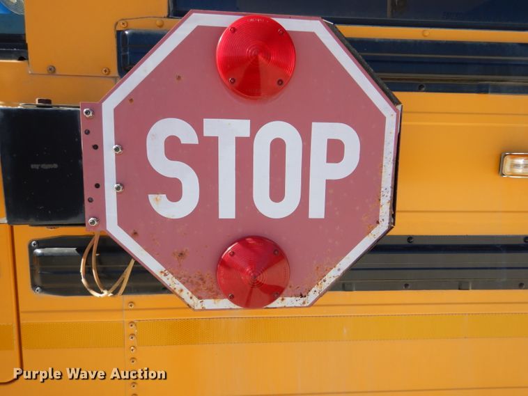 image for item DL2207 2004 International CE300  school bus