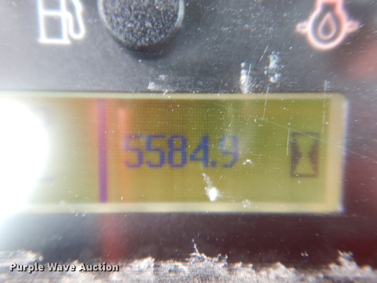 image for item DN6127 1995 John Deere 750C  dozer