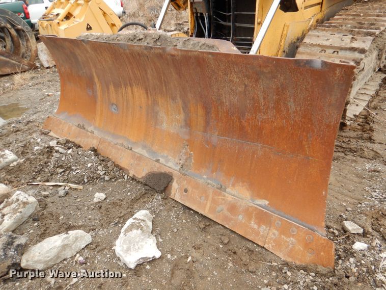 image for item DN6127 1995 John Deere 750C  dozer