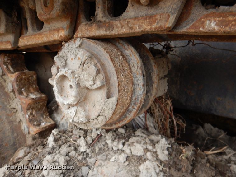 image for item DN6127 1995 John Deere 750C  dozer