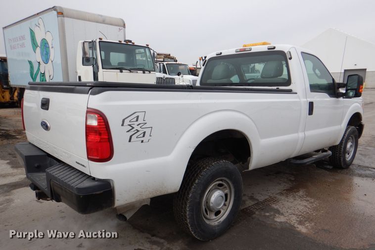 image for item DN6132 2012 Ford F350 Super Duty  pickup truck