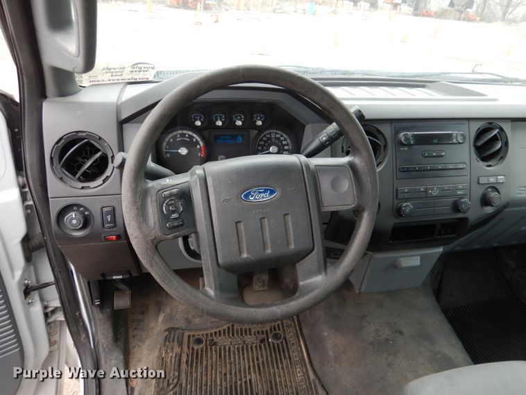 image for item DN6134 2012 Ford F350 Super Duty  pickup truck