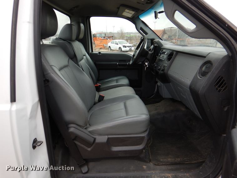 image for item DN6134 2012 Ford F350 Super Duty  pickup truck