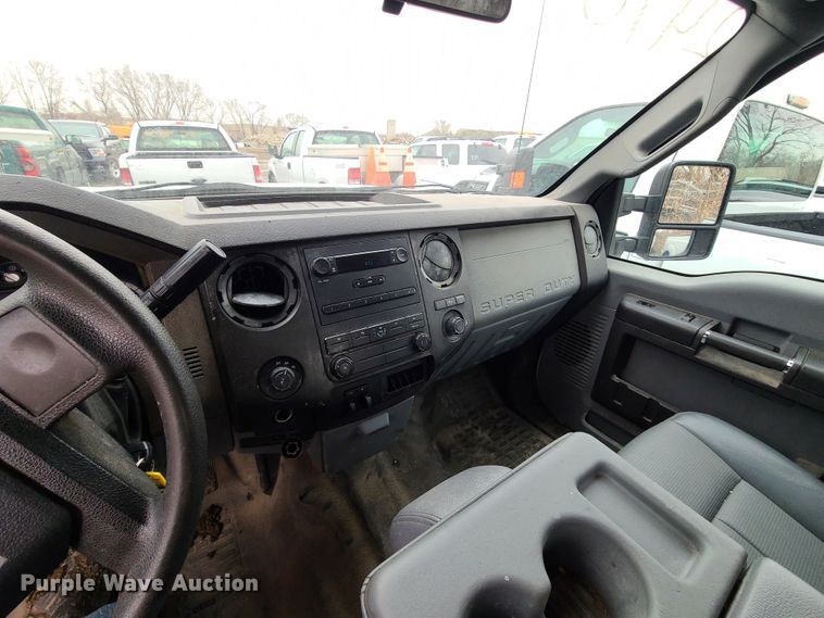 image for item DN6135 2014 Ford F350 Super Duty  SuperCab pickup truck