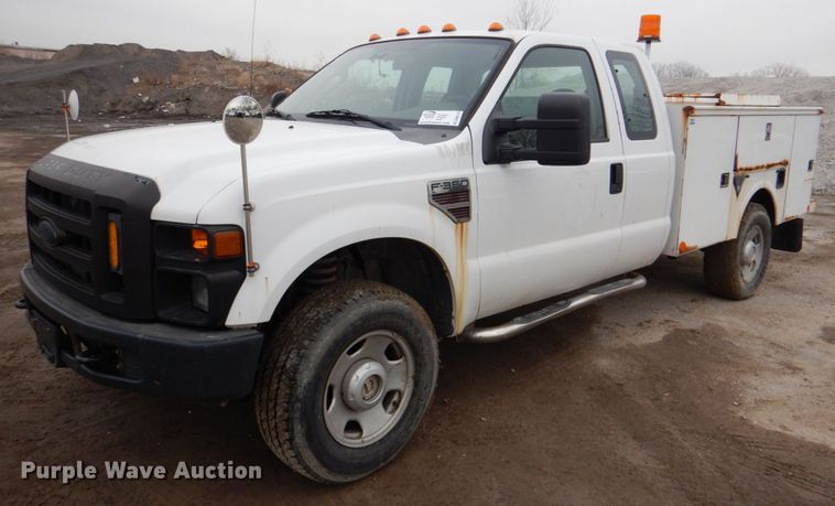 image for item DN6141 2008 Ford F350 Super Duty  SuperCab utility bed pickup truck