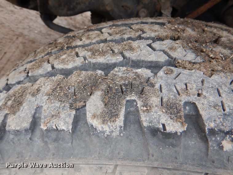 image for item DN6141 2008 Ford F350 Super Duty  SuperCab utility bed pickup truck