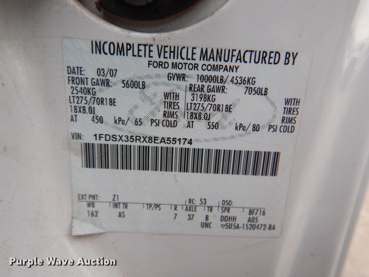 image for item DN6141 2008 Ford F350 Super Duty  SuperCab utility bed pickup truck