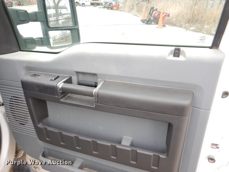 image for item DN6145 2012 Ford F350 Super Duty  pickup truck