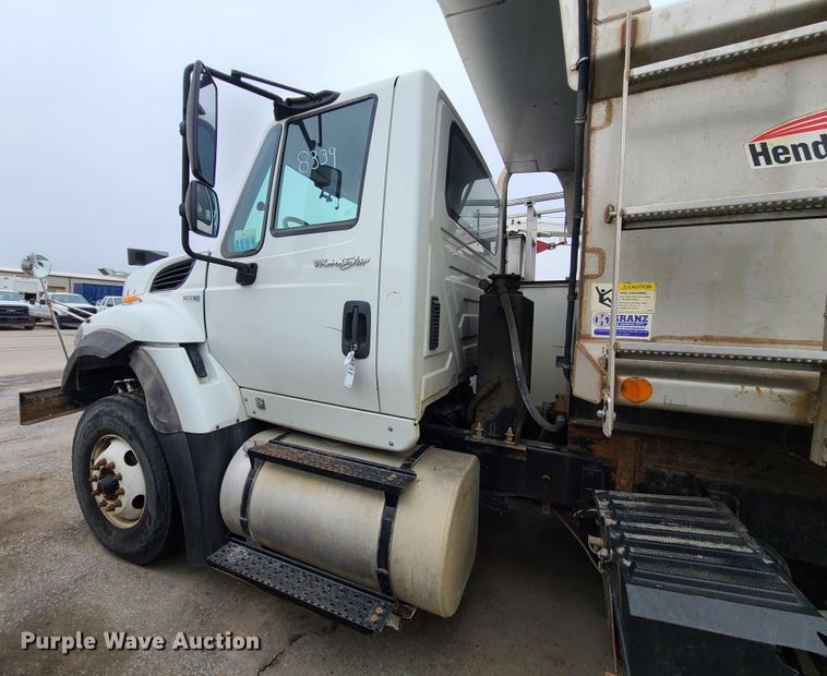 image for item DN6146 2014 International 7500  dump truck