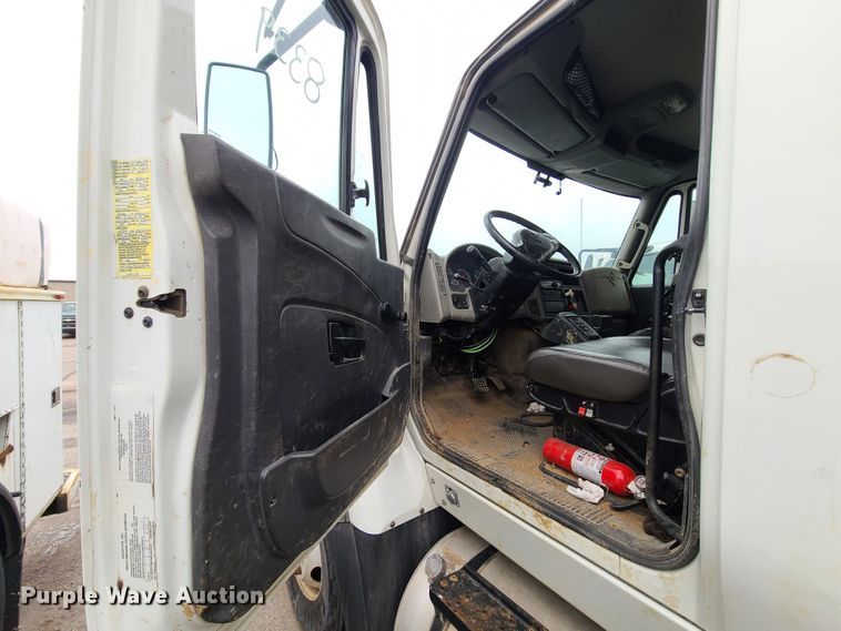 image for item DN6146 2014 International 7500  dump truck