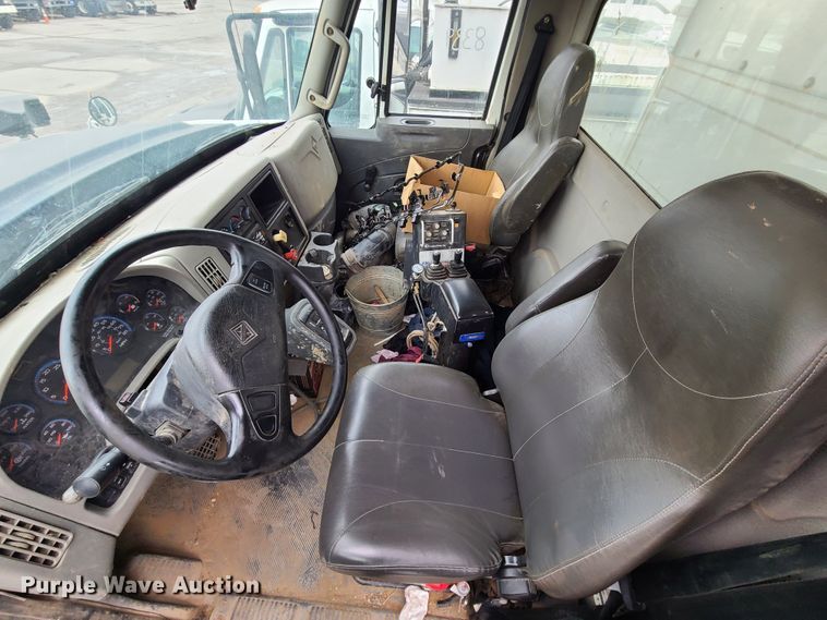 image for item DN6146 2014 International 7500  dump truck