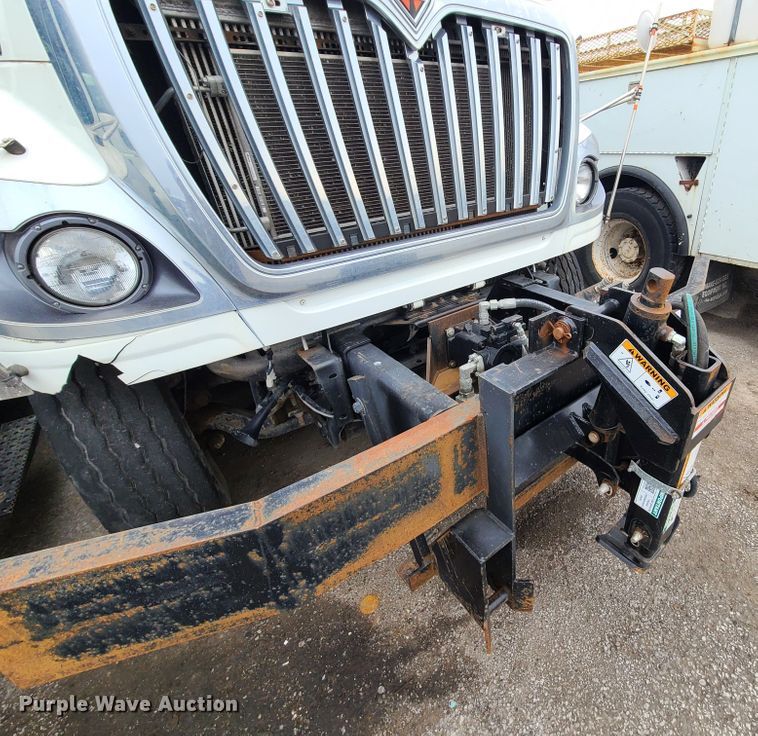 image for item DN6146 2014 International 7500  dump truck