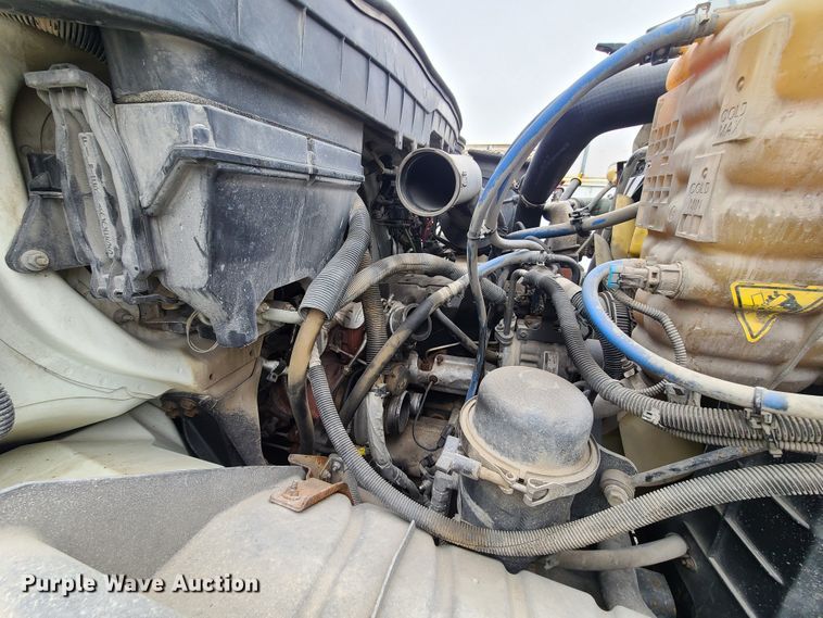 image for item DN6146 2014 International 7500  dump truck