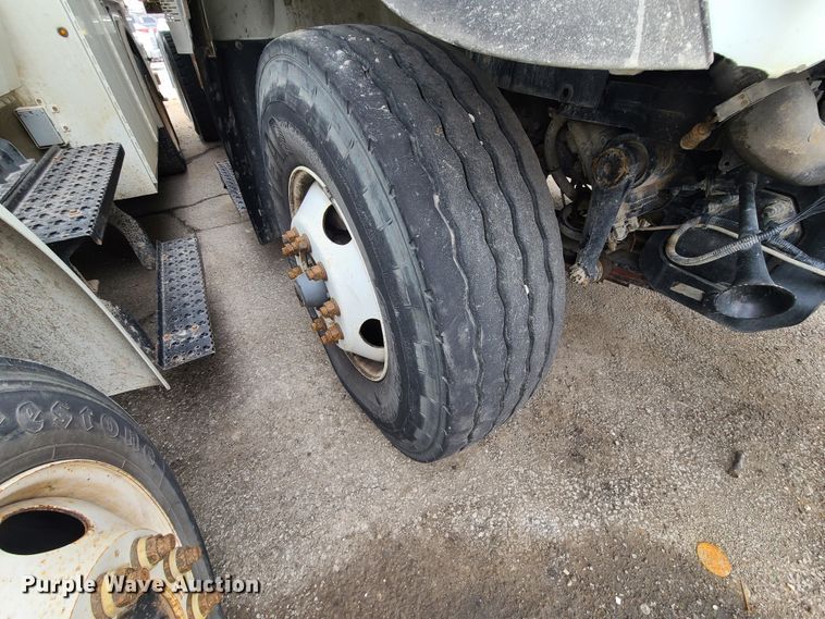 image for item DN6146 2014 International 7500  dump truck