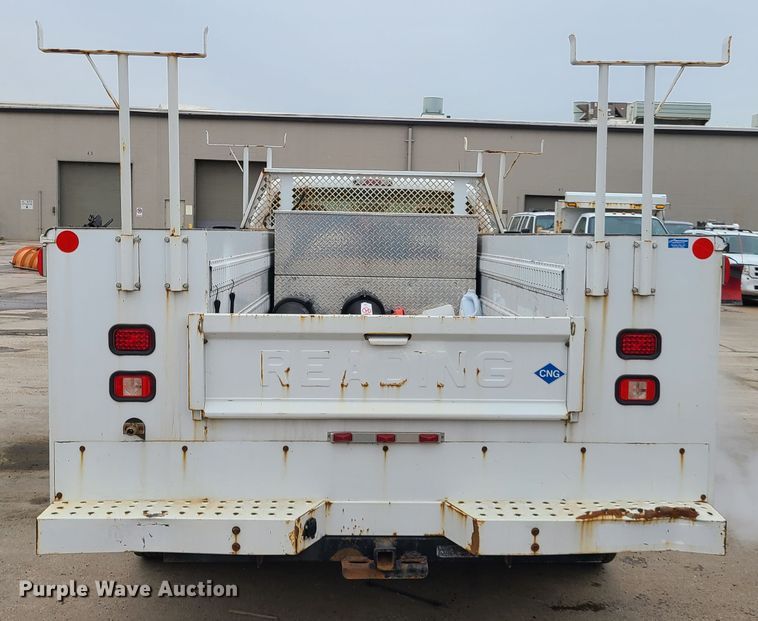 image for item DN6147 2011 Ford F350 Super Duty  utility bed pickup truck