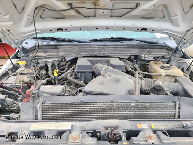 image for item DN6147 2011 Ford F350 Super Duty  utility bed pickup truck