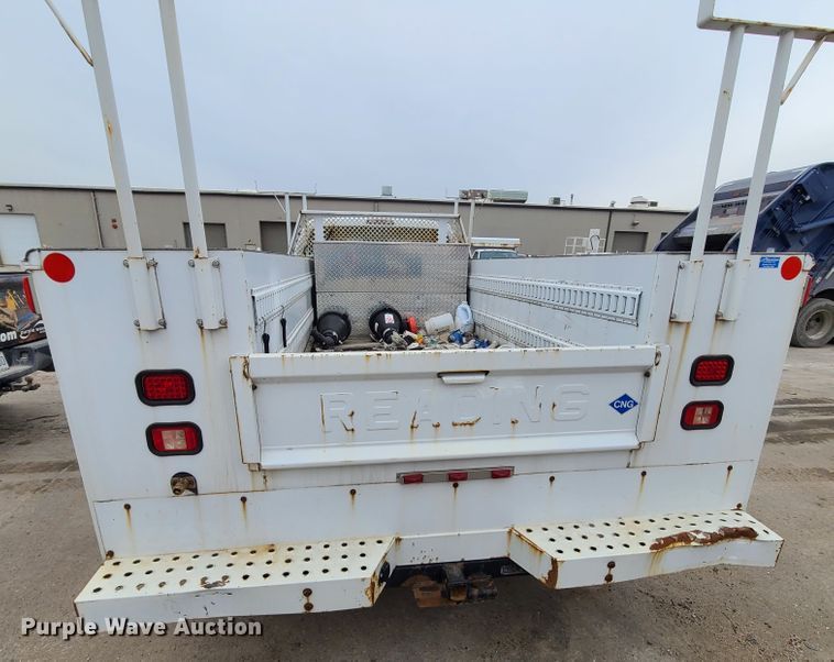 image for item DN6147 2011 Ford F350 Super Duty  utility bed pickup truck