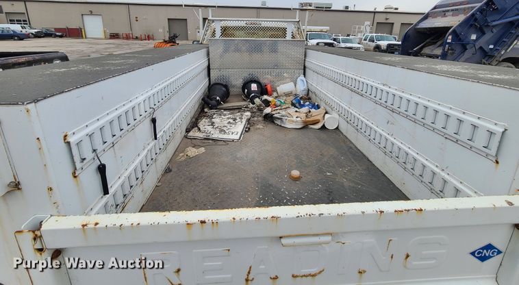 image for item DN6147 2011 Ford F350 Super Duty  utility bed pickup truck