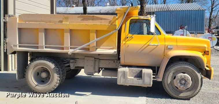 image for item DN6159 1987 Chevrolet C60  dump truck