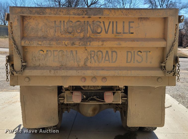image for item DN6159 1987 Chevrolet C60  dump truck