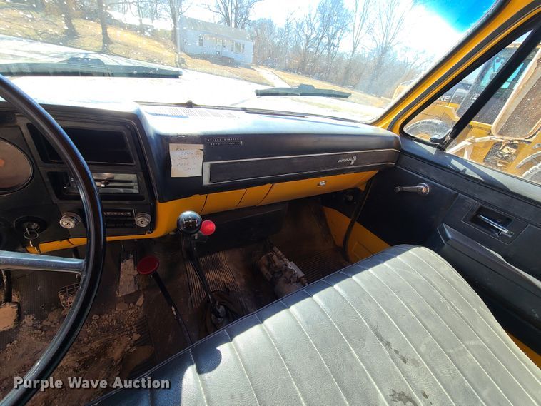 image for item DN6159 1987 Chevrolet C60  dump truck