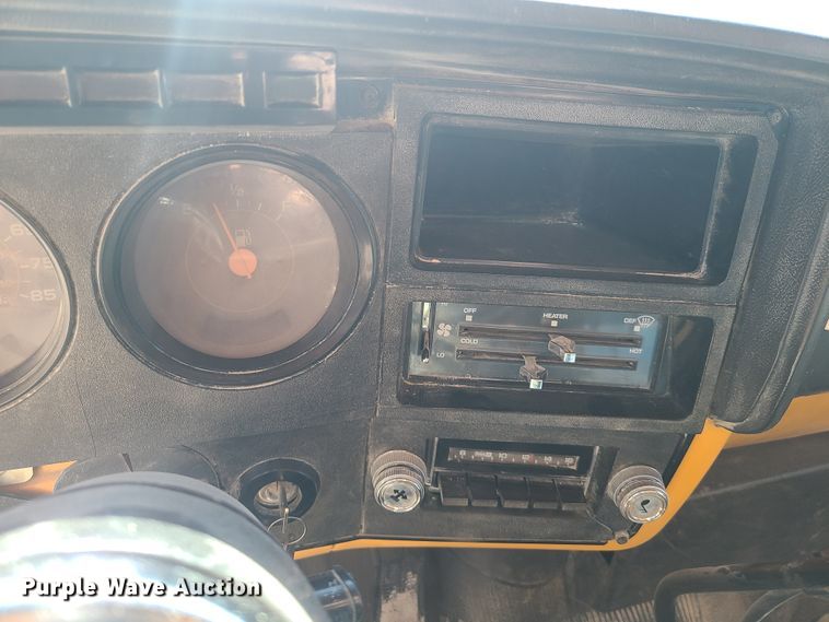 image for item DN6159 1987 Chevrolet C60  dump truck