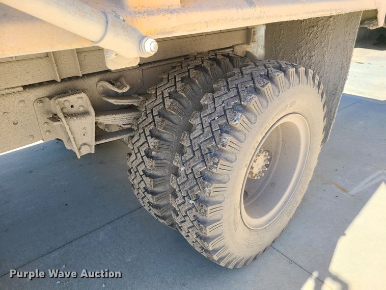 image for item DN6159 1987 Chevrolet C60  dump truck