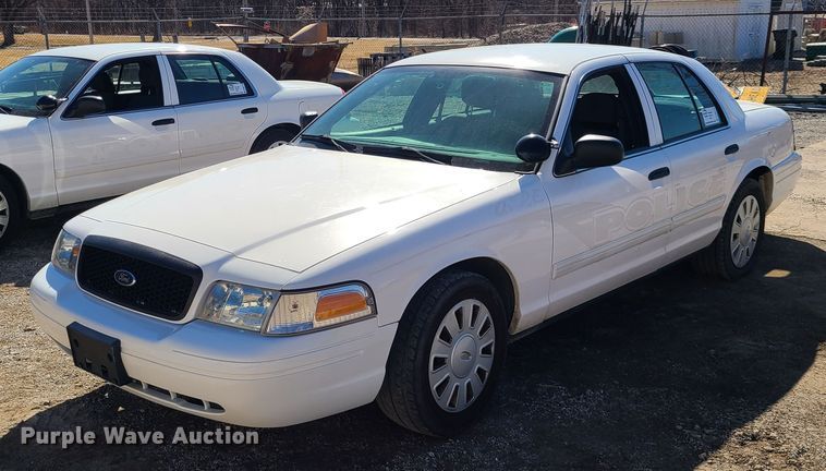 image for item DN6171 2009 Ford Crown Victoria Police Interceptor