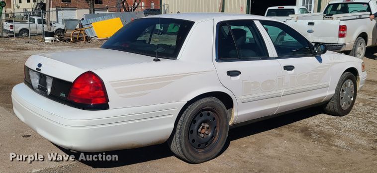 image for item DN6171 2009 Ford Crown Victoria Police Interceptor