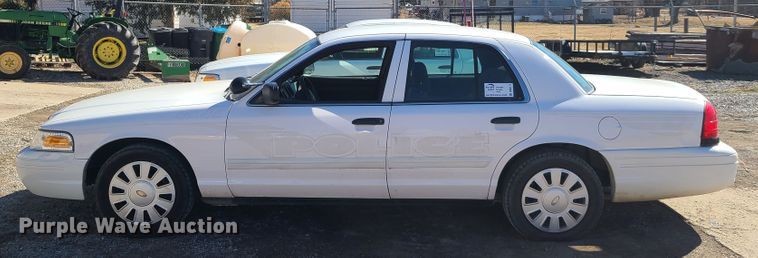 image for item DN6171 2009 Ford Crown Victoria Police Interceptor