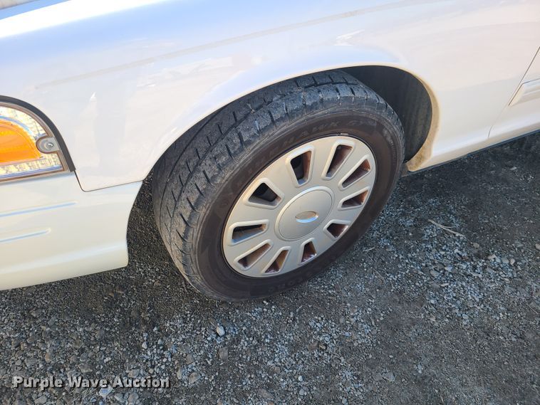 image for item DN6171 2009 Ford Crown Victoria Police Interceptor