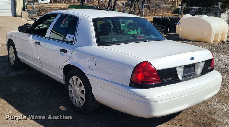 image for item DN6172 2009 Ford Crown Victoria Police Interceptor