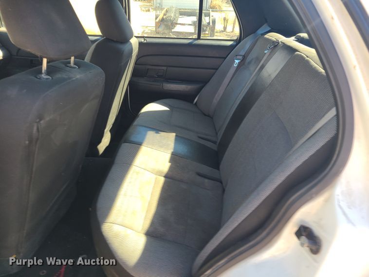 image for item DN6172 2009 Ford Crown Victoria Police Interceptor