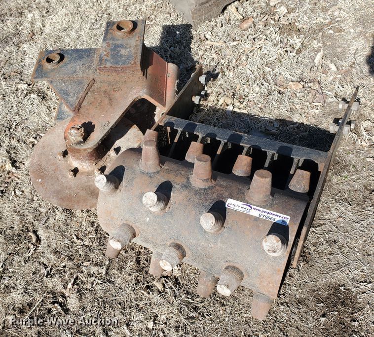 image for item EY9665 20"W wedge foot roller