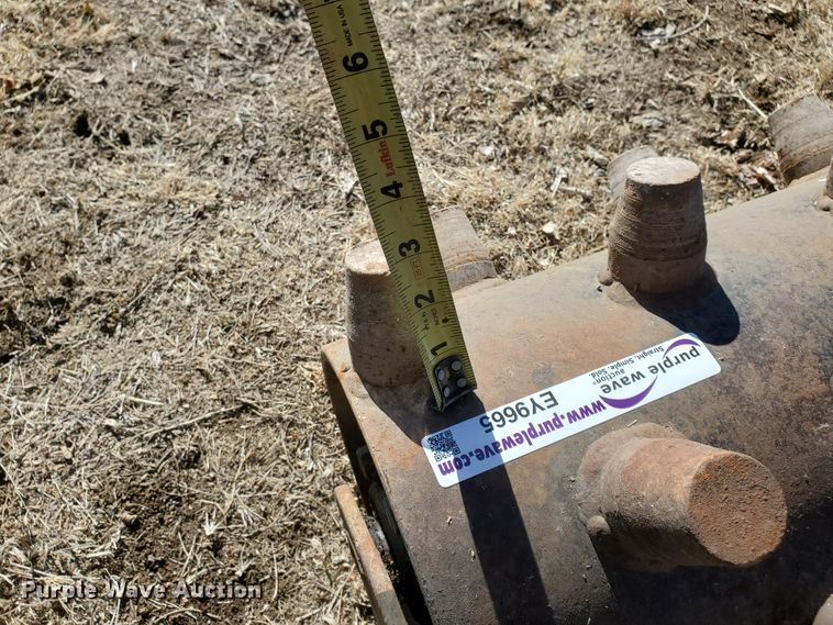 image for item EY9665 20"W wedge foot roller