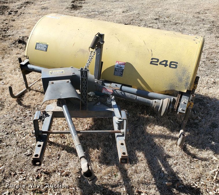 image for item EY9666 John Deere 246 5'W broom