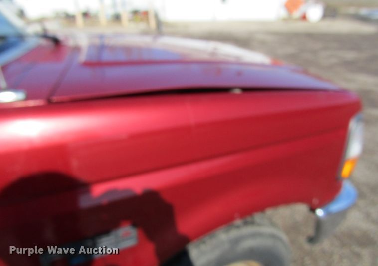 image for item GC9833 1997 Ford F350  street sweeper truck