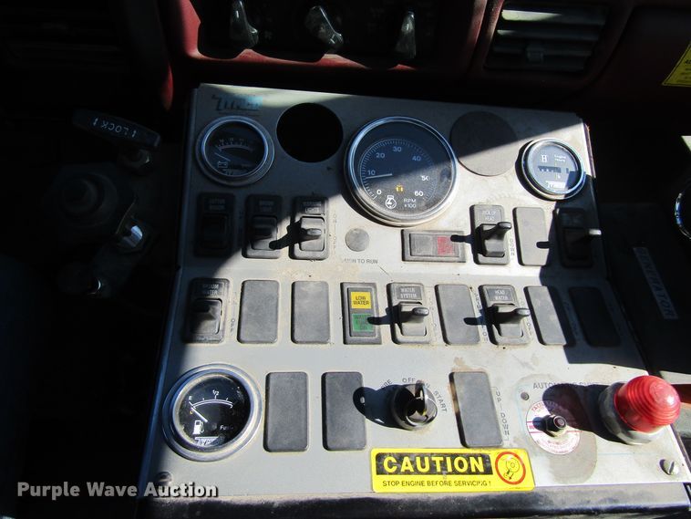 image for item GC9833 1997 Ford F350  street sweeper truck