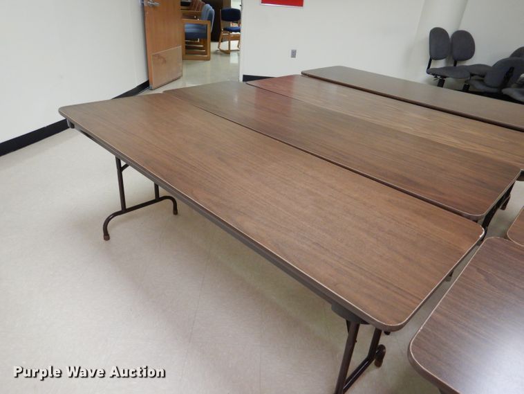 image for item GH9134 (8) tables