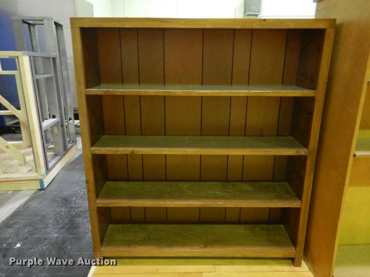 image for item GH9138 (4) cabinets