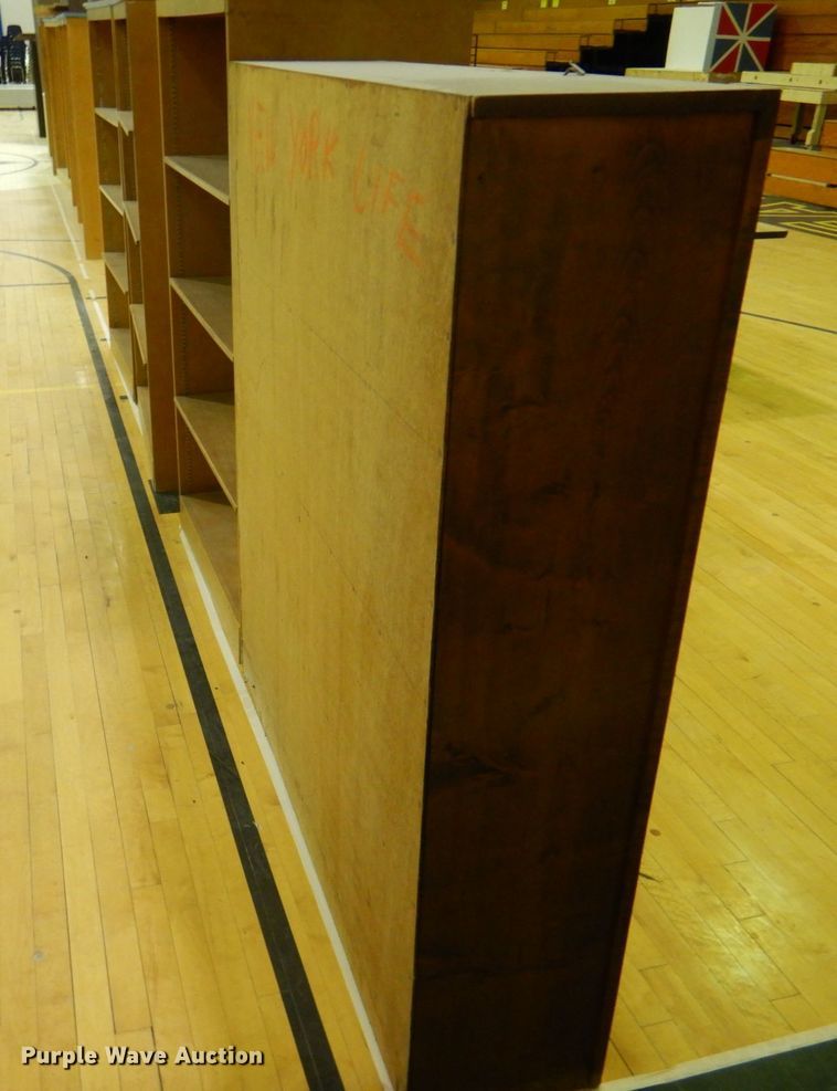 image for item GH9138 (4) cabinets