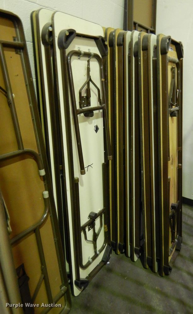 image for item GH9142 (20) tables